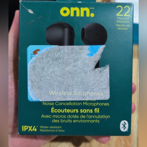 Onn black wireless headphones - Picture 1 of 2